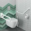 DELABIE akadálymentes fali WC-kefe hosszú szárral, nagy szilárdságú nylon-ból, kivehető belső tartállyal, lopásbiztos rögzítéssel, fehér